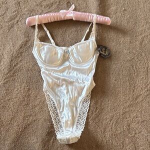 Felina Cream Lace Trim bodysuit. Vintage. Brand new